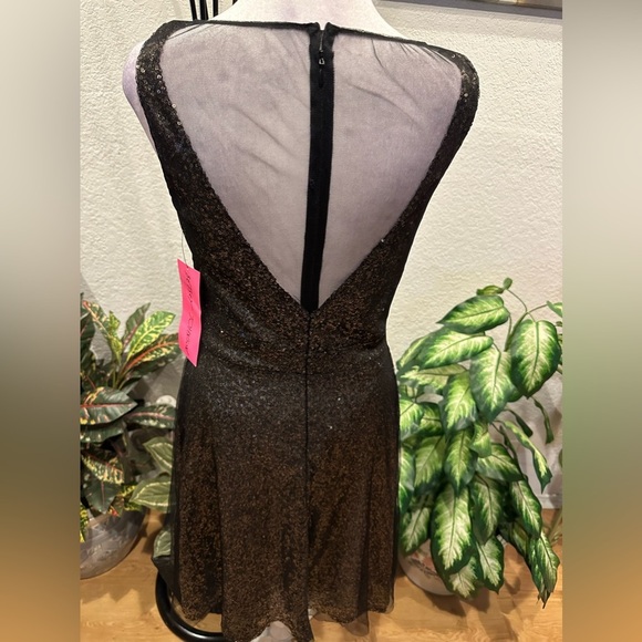 Betsy Johnson sequined mini dress size 2 - Picture 8 of 16